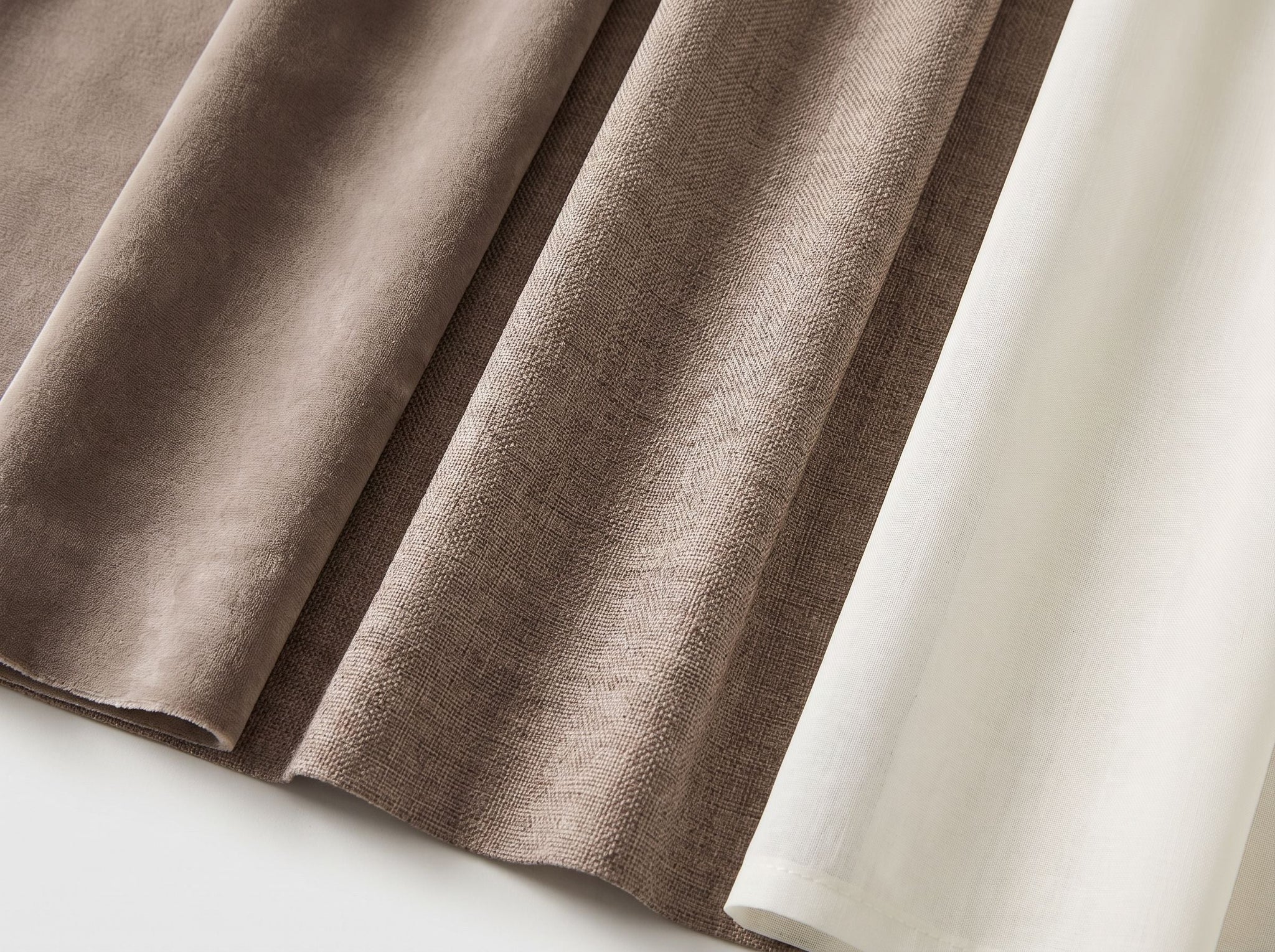 Welke gordijnen houden de warmte het beste binnen?