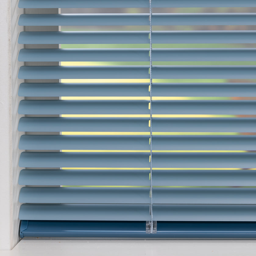 Aluminium jaloezie Jalu - Zee Blauw - 25 mm