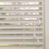 Houten jaloezie Lem - Off White - Lindehout - 50 mm